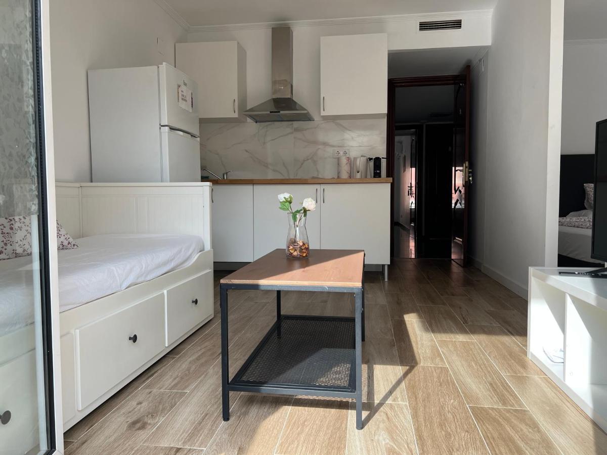 Luna L’Hospitalet de Llobregat Zewnętrze zdjęcie